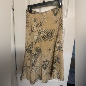 Tommy Bahama midi Skirt 💕